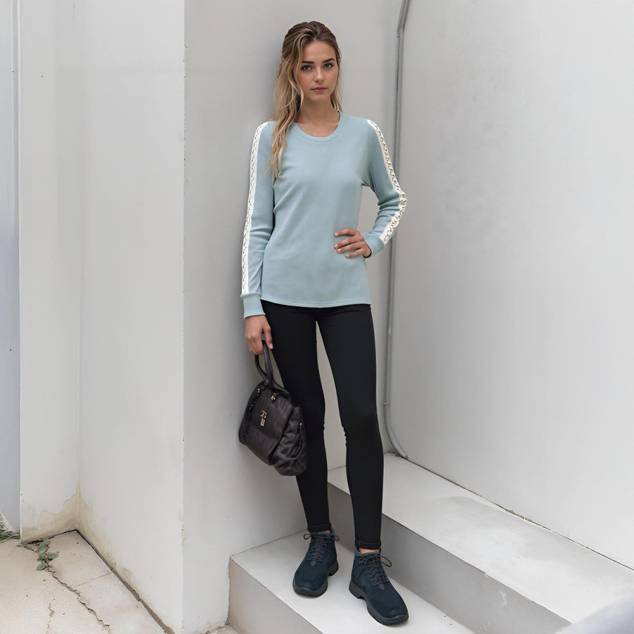 Pleione Women's Round Neck Sweater in Mint