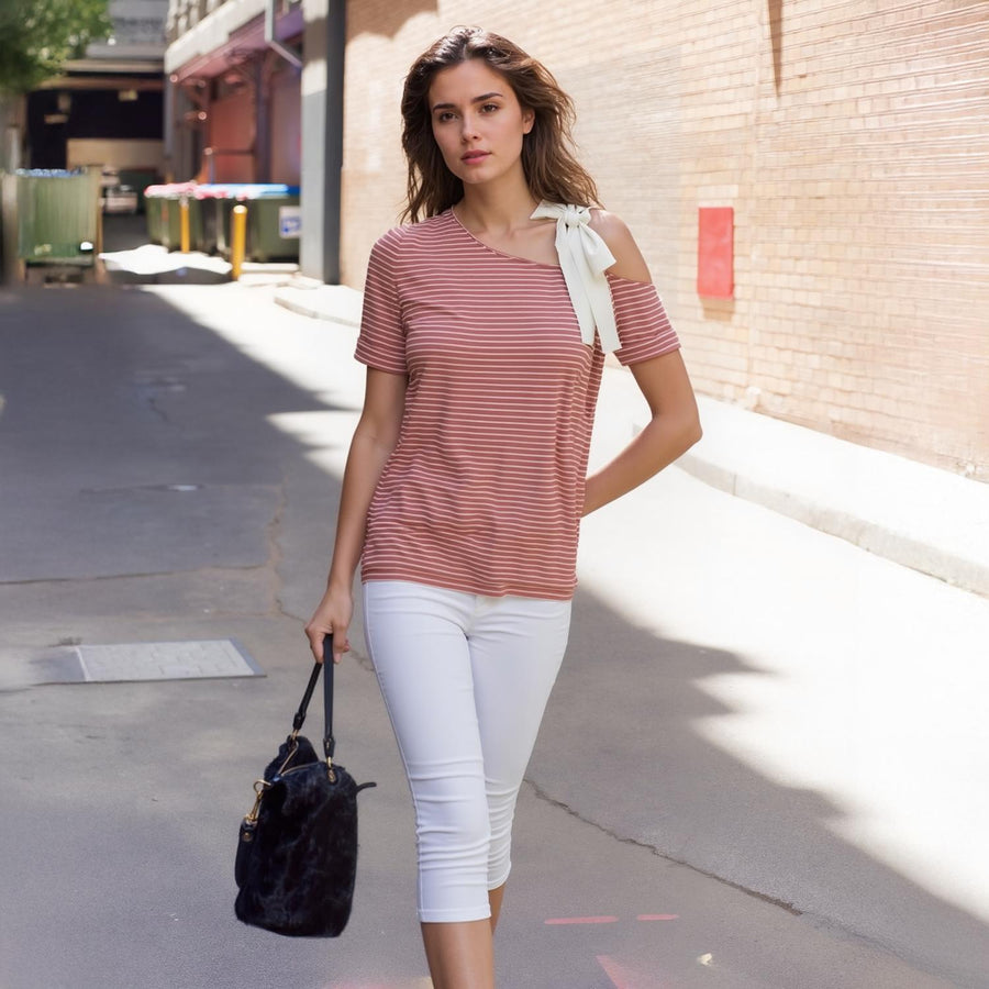 Pleione Women's Tied Halter Off Shoulder Top In Mauve