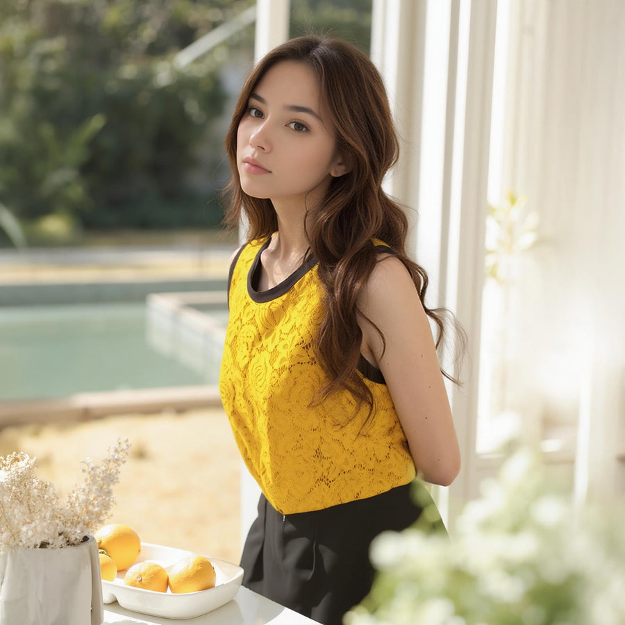 Pleione Women's Floral Lace Sleeveless Top In Mustard