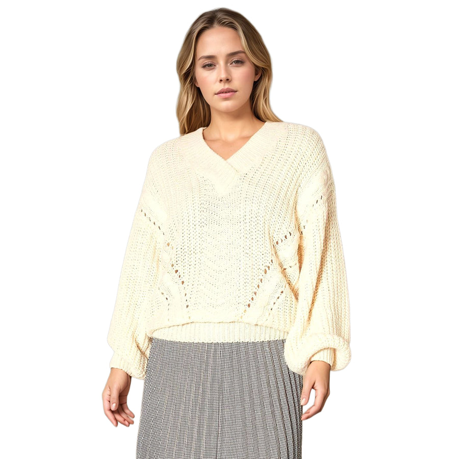 Pleione Womens Loose Knit Sweater in Cream