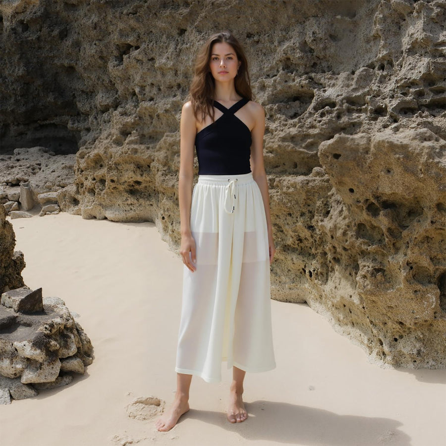 Women's Wide Leg Capri Dress Pants In Ivory - shopatkonus