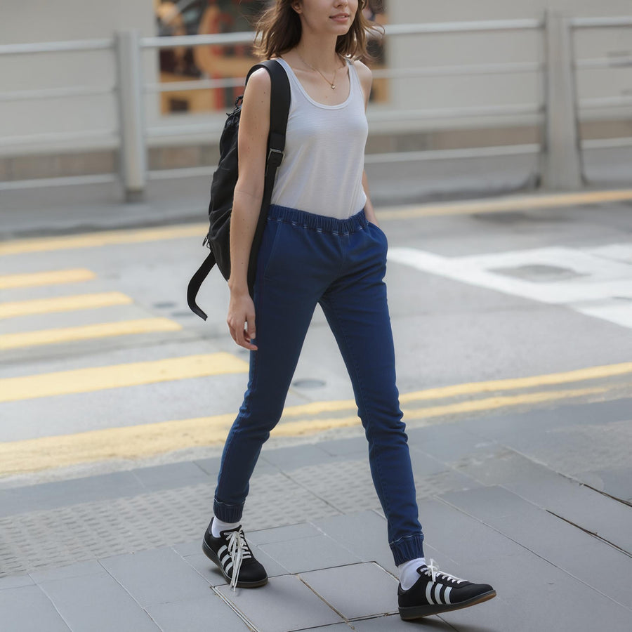 Ro & De Women's Elastic Cuffed Denim Joggers - shopatkonus