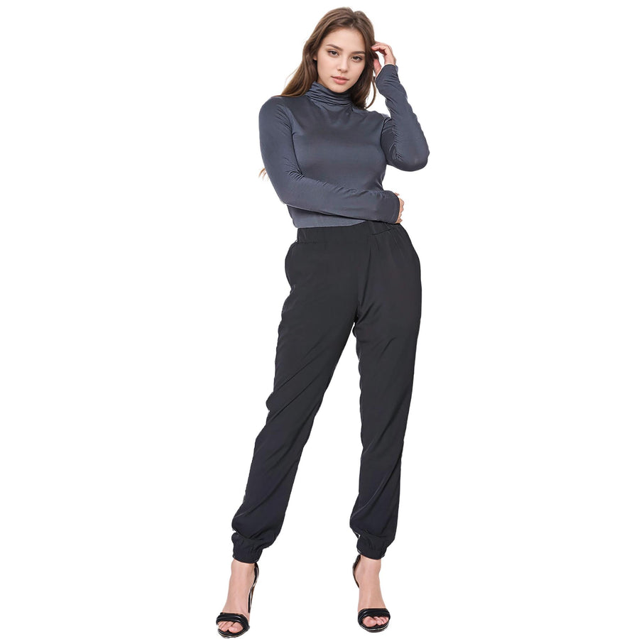 Women's Ankle Cuffed Black Crepe Pants In Black - shopatkonus