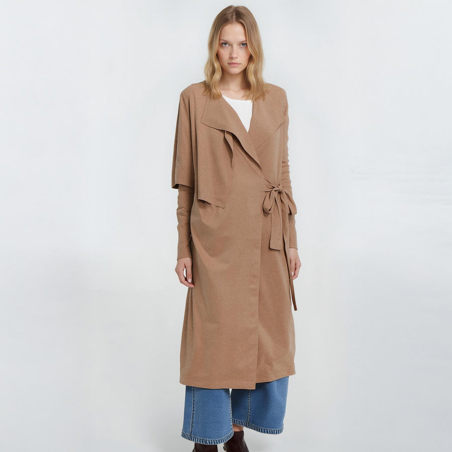 Women's Wrap Trench Coat In Sand - shopatkonus