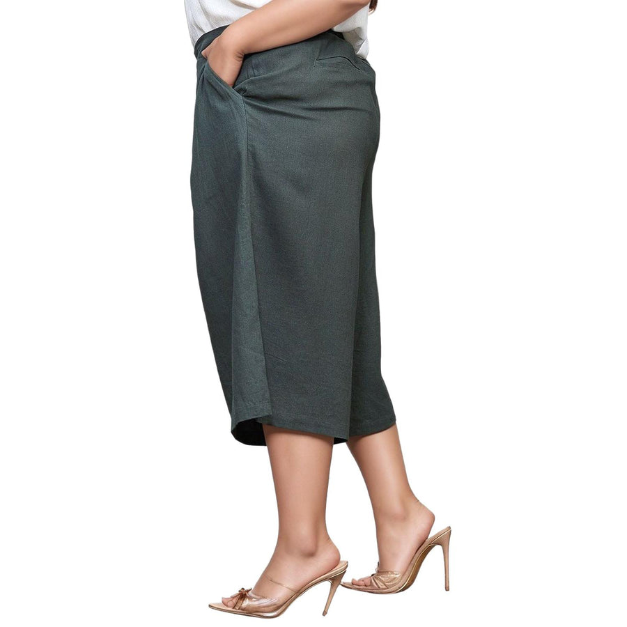UPDATED - Pleione Plus Women's Pleated Wide Leg Capris