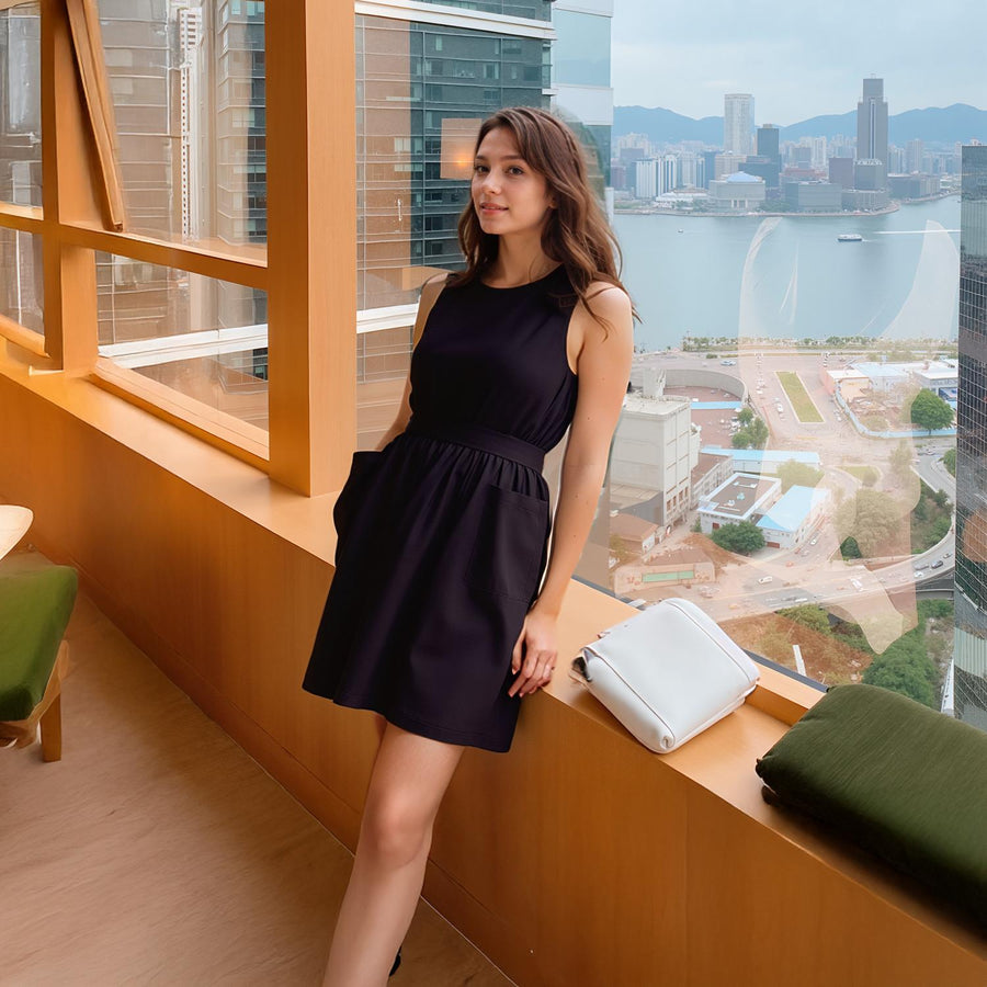 Pleione Women's Sleeveless Pocketed Midi Dress - shopatkonus