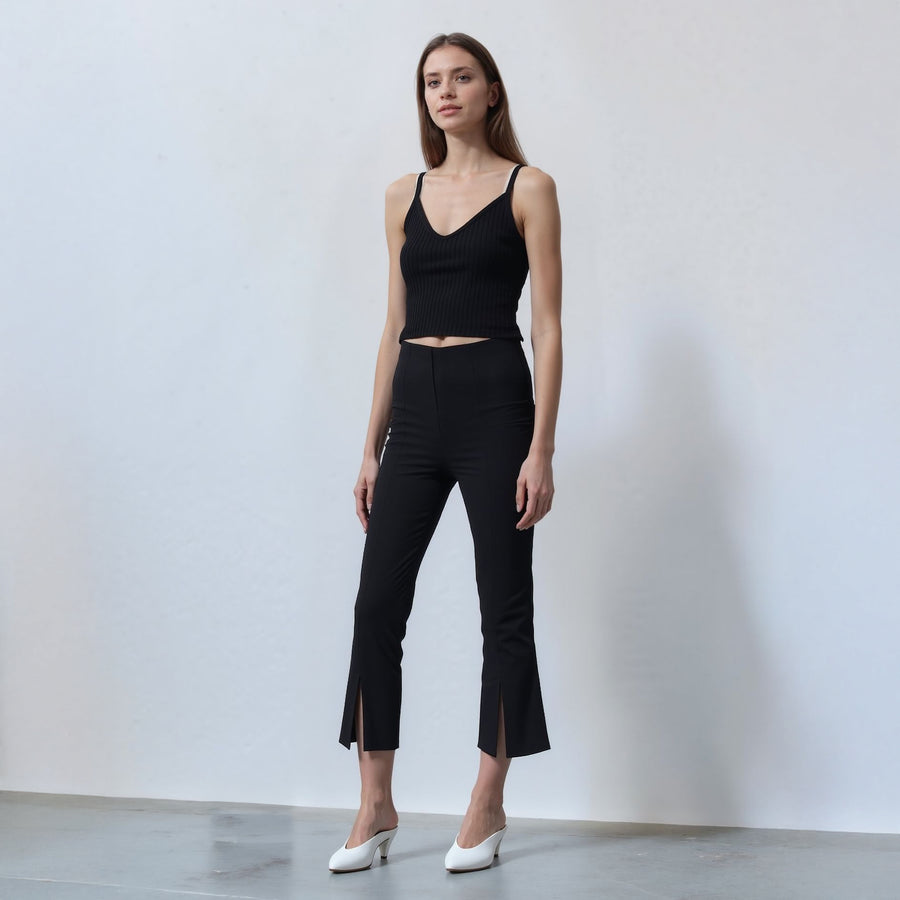 Women's High-Waisted Cropped Pants In Black