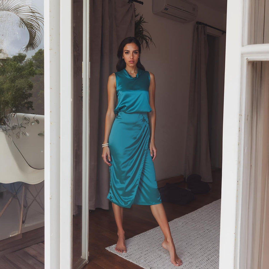 Pleione Women's Wrap Front Midi Skirt With Pleats In Teal - shopatkonus