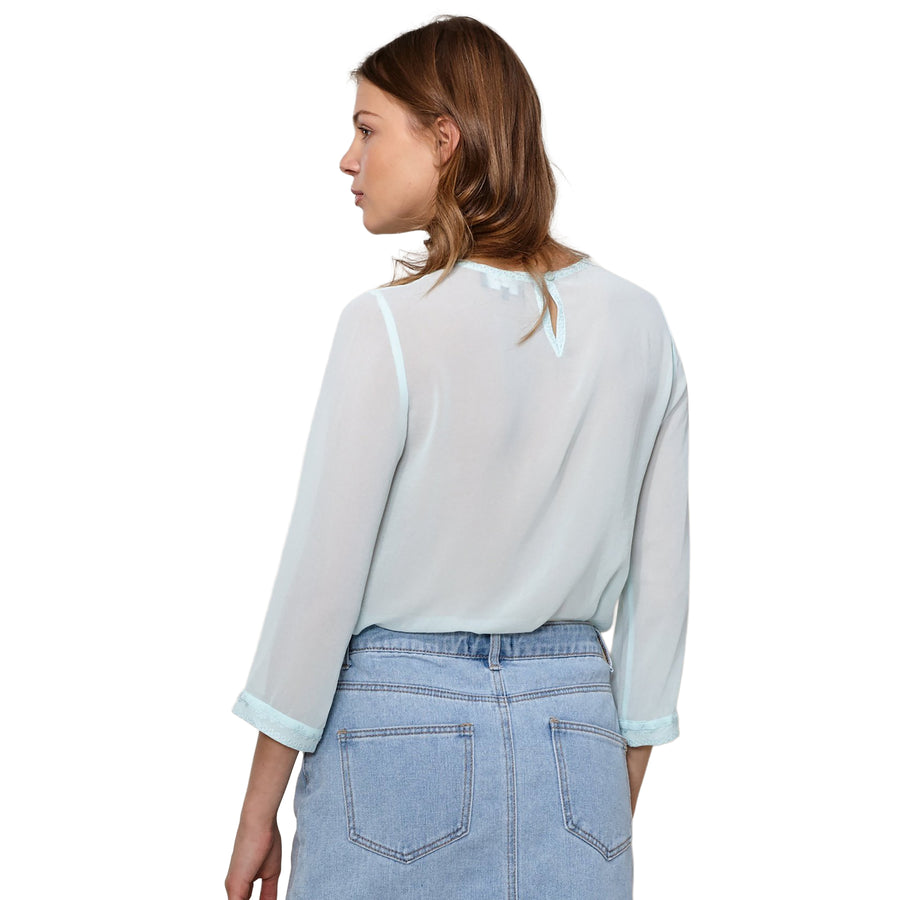 Ro & De Women's Embossed Top In Peppermint - shopatkonus