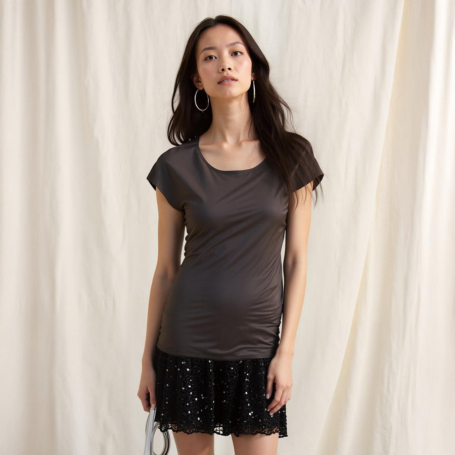 N/A Pleione Women's Satin Short Sleeve Hi-Lo Round Hem Top