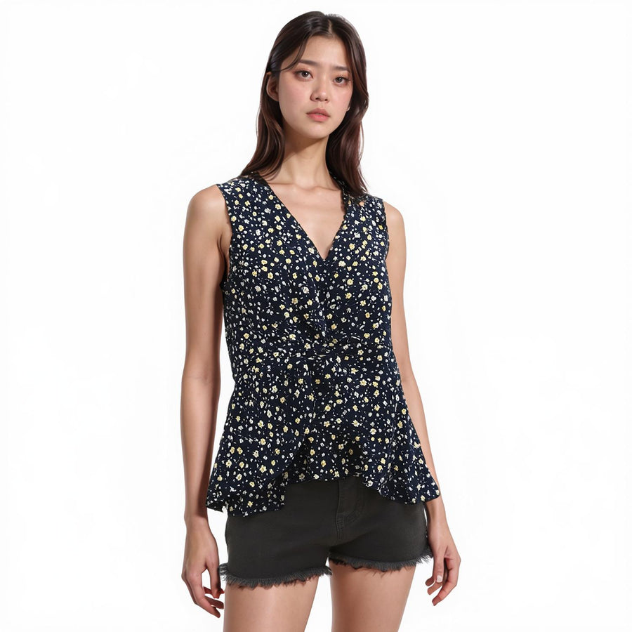 Pleione Sleeveless V-neck Twist Blouse - shopatkonus