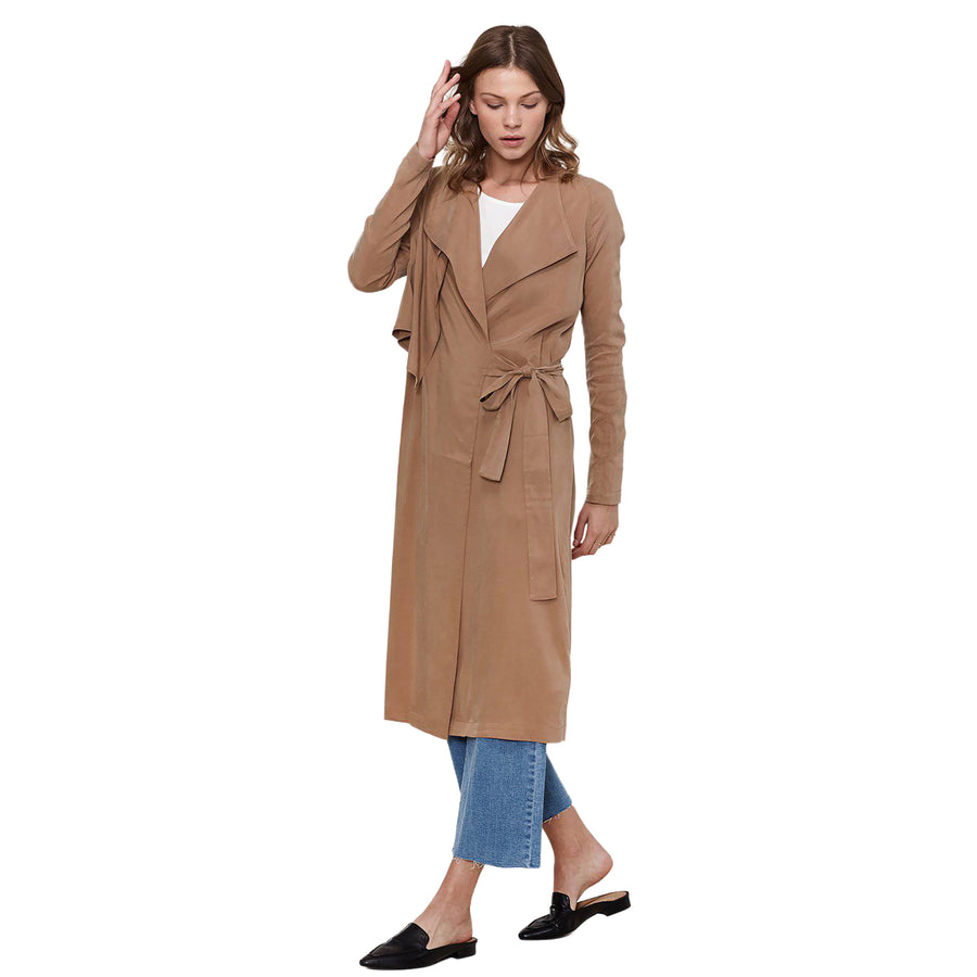 Women's Wrap Trench Coat In Sand - shopatkonus
