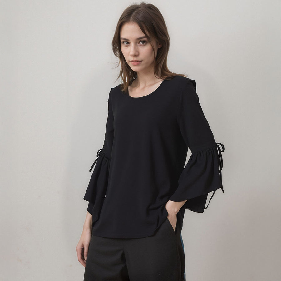 CLOSEOUT Women's Open Slit Selftie Top