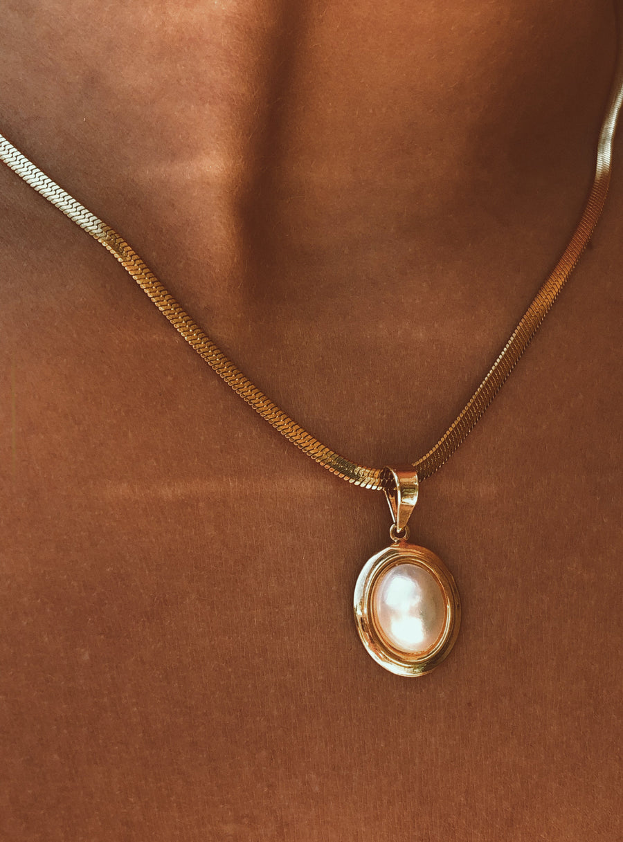 Fairy Pearl Herringbone by Toasted Jewelry - shopatkonus