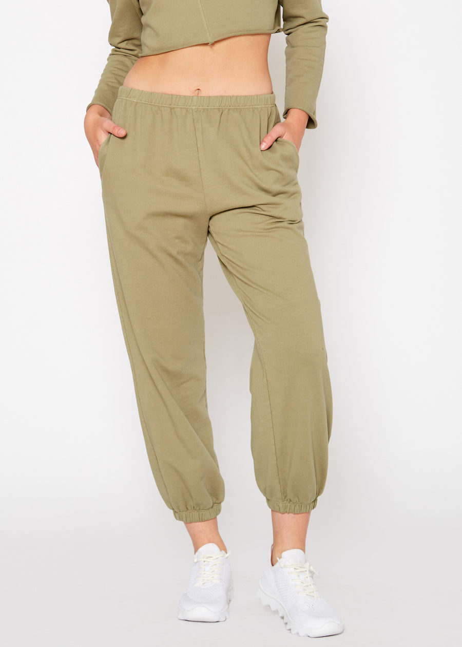 Essential French Terry Sweatpants In Olive - shopatkonus