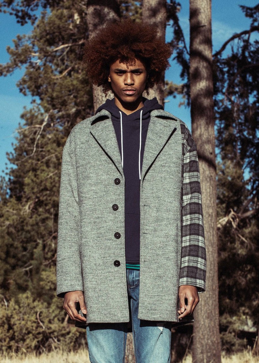 Konus Men's Oversize Wool Blend Coat in Grey - shopatkonus