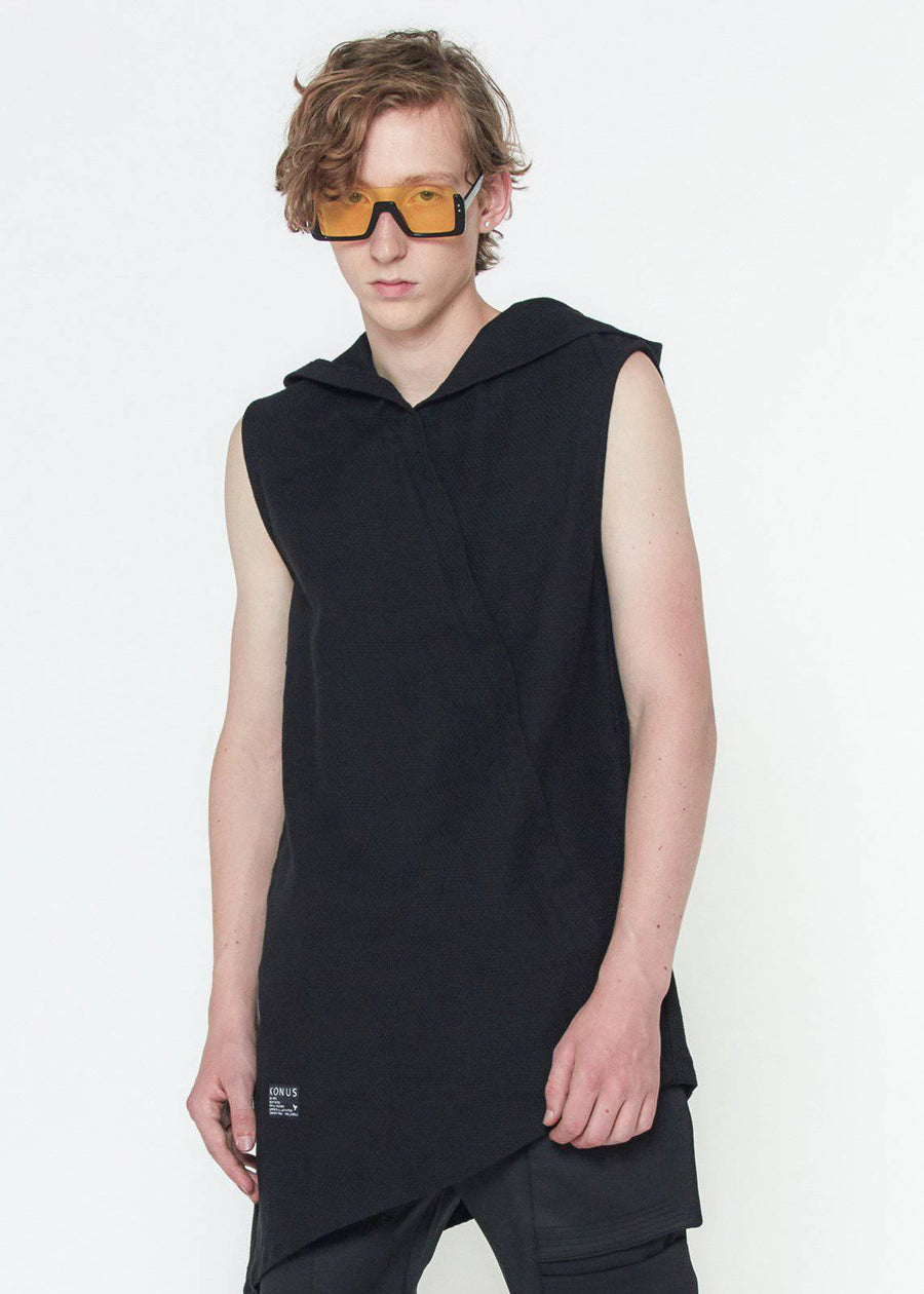 Konus Men's Asymmetrical Zip Up Sleeveless Hoodie In Black - shopatkonus