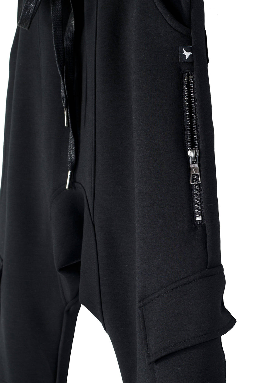 Konus Men's Ankle Zip Cargo Sweatpants in Black - shopatkonus