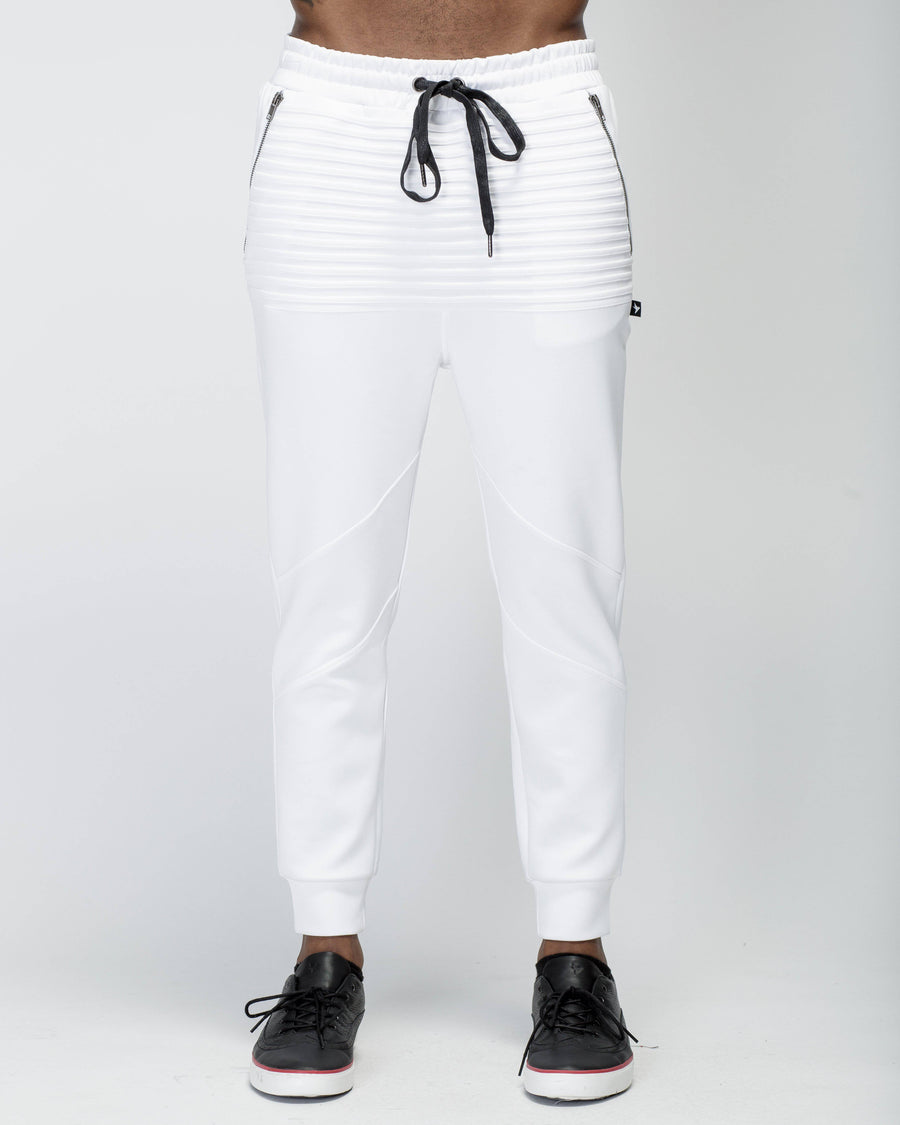 Konus Men's Trackpants with Pin Tuck Detail in White - shopatkonus