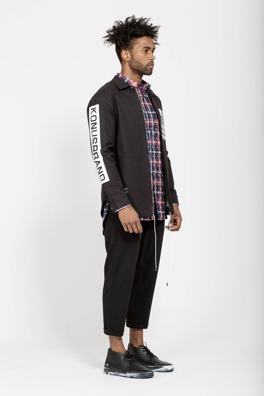 Konus Men's Coaches Jacket With Graphic in Black - shopatkonus