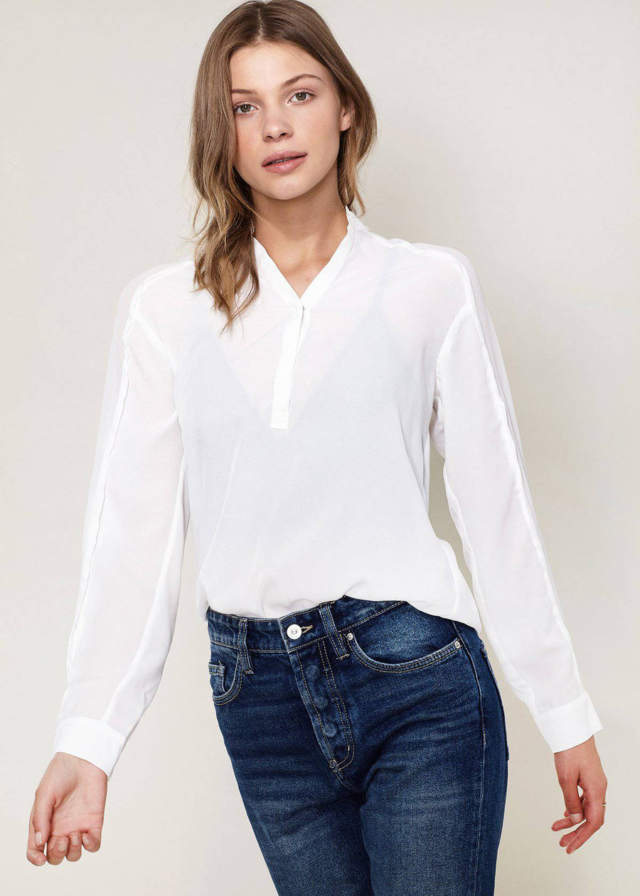 Women's Mandarin Collar Shirt Blouse In Ivory - shopatkonus