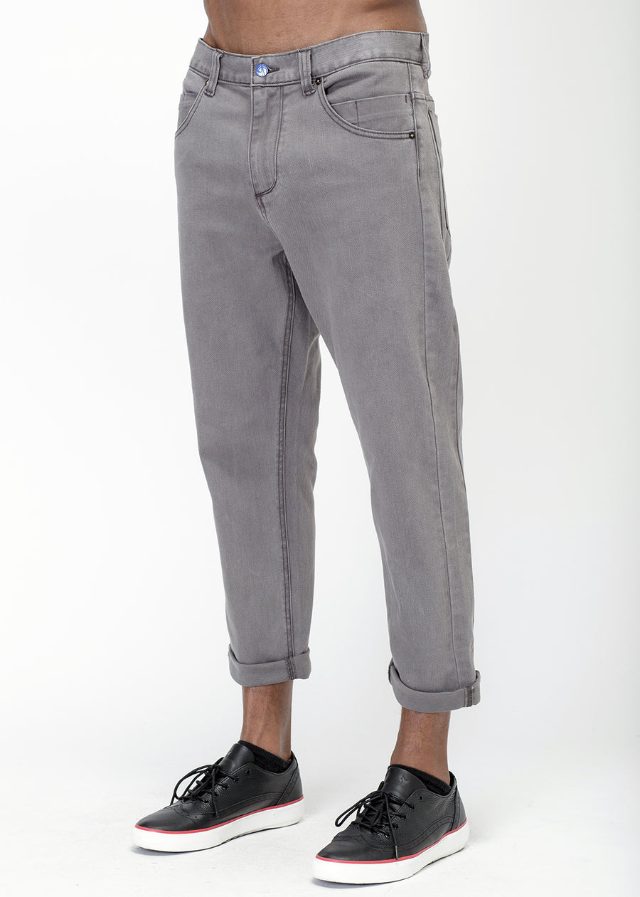 Konus Men's Cropped Twill Pant With Dart Detail in Gray - shopatkonus