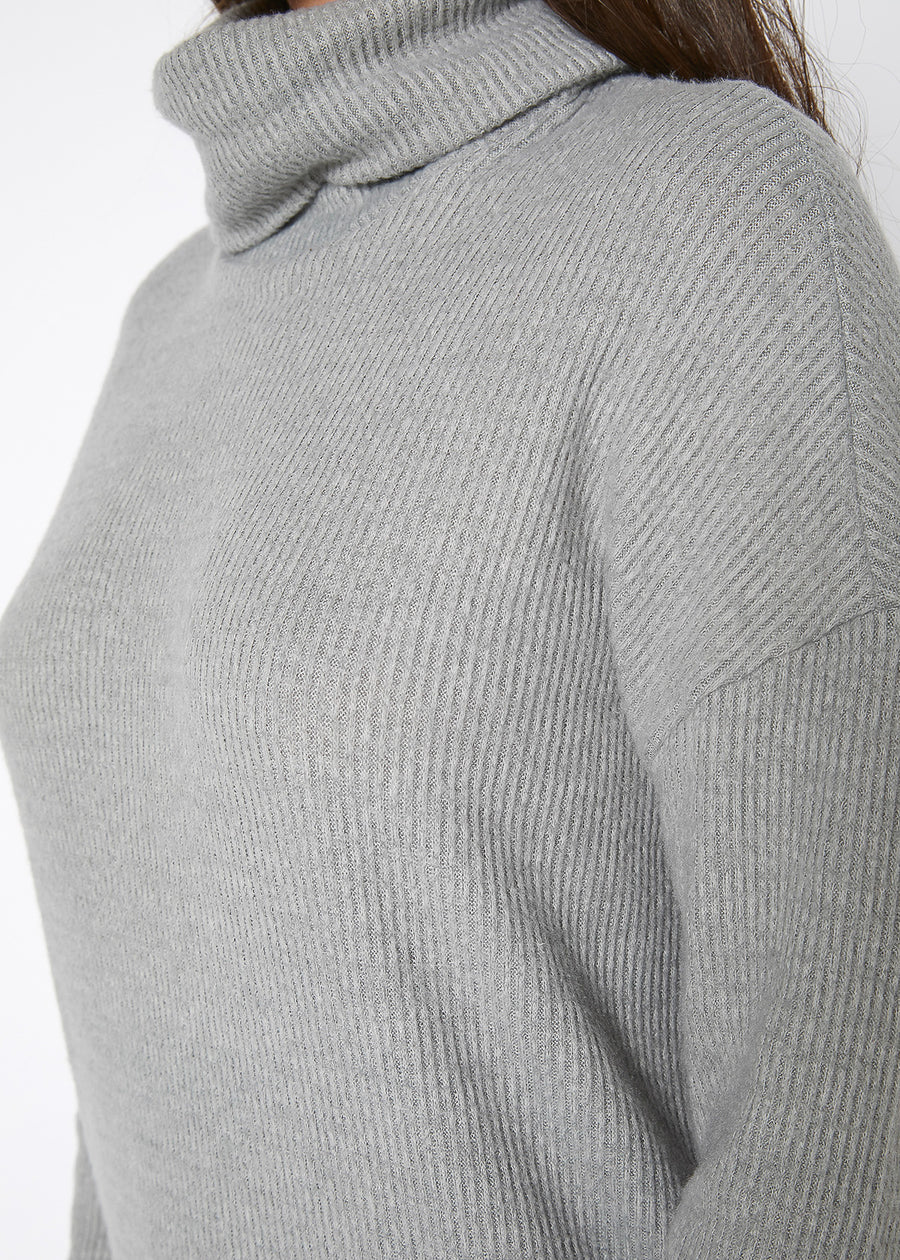 Women's Turtle Neck Midi Sweater Dress - shopatkonus