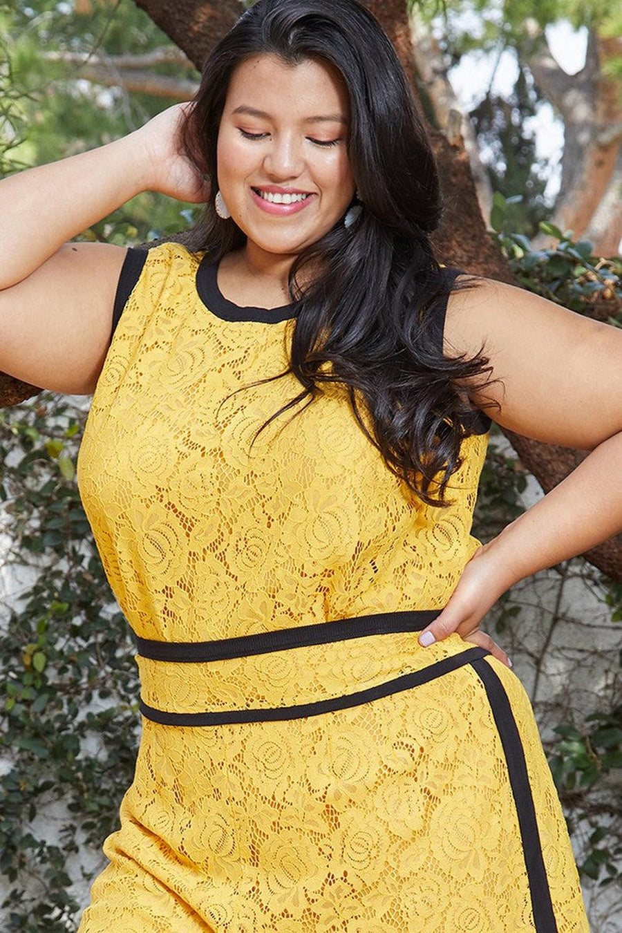 Pleione Plus Size Women's Floral Lace Sleeveless Top In Mustard