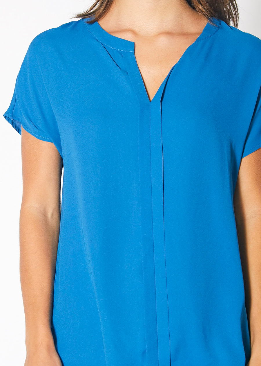 Short Sleeve Split Neck Blouse in Snorkel Blue - shopatkonus