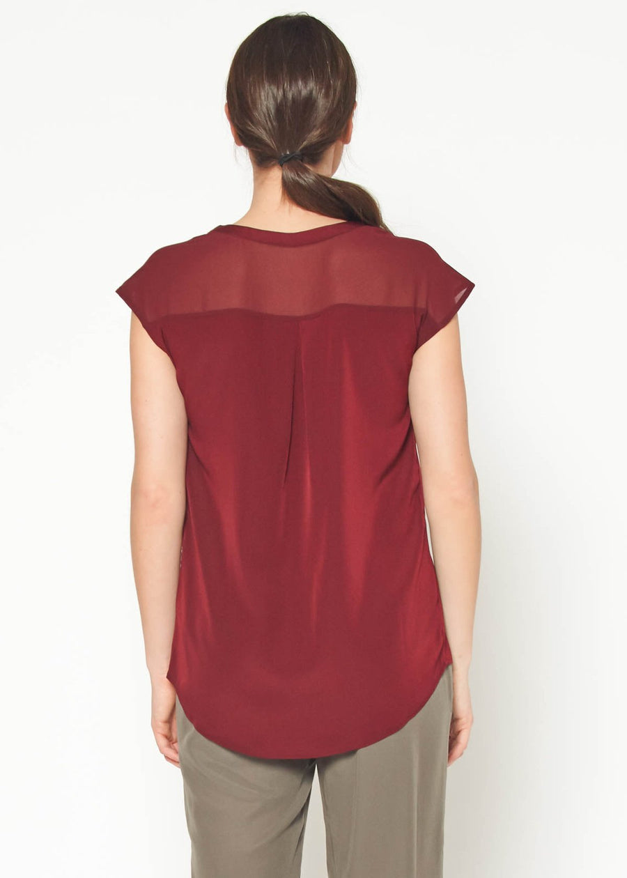 Women's Basic Sleeveless V Neck Button Top In Burgundy - shopatkonus