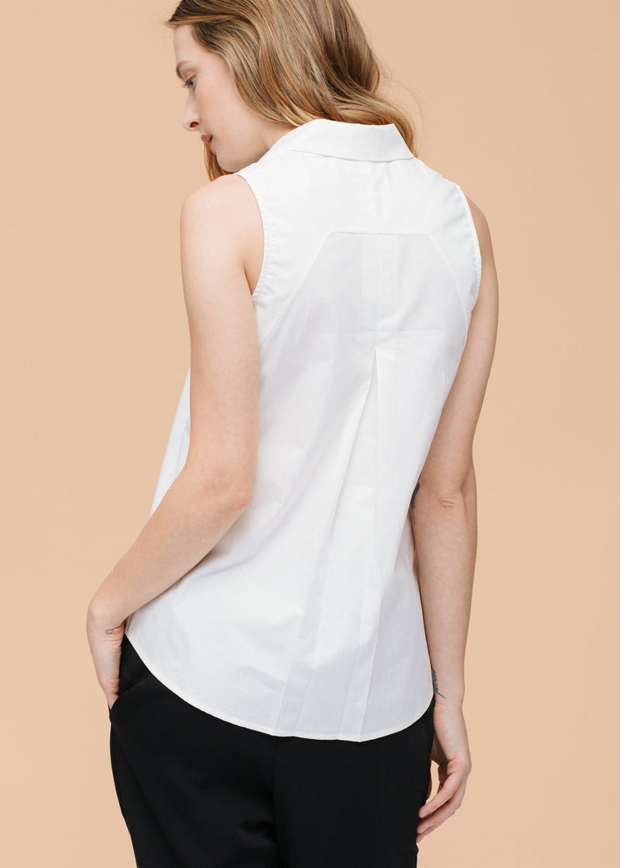Women's Basic Sleeveless Poplin Shirt In White - shopatkonus