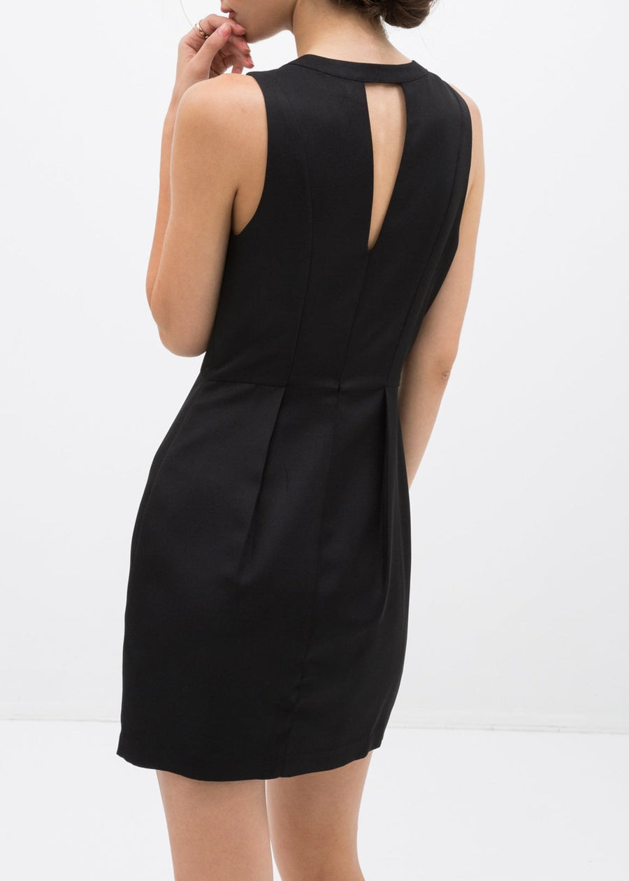 Women's Sleeveless Keyhole Dress In Black - shopatkonus