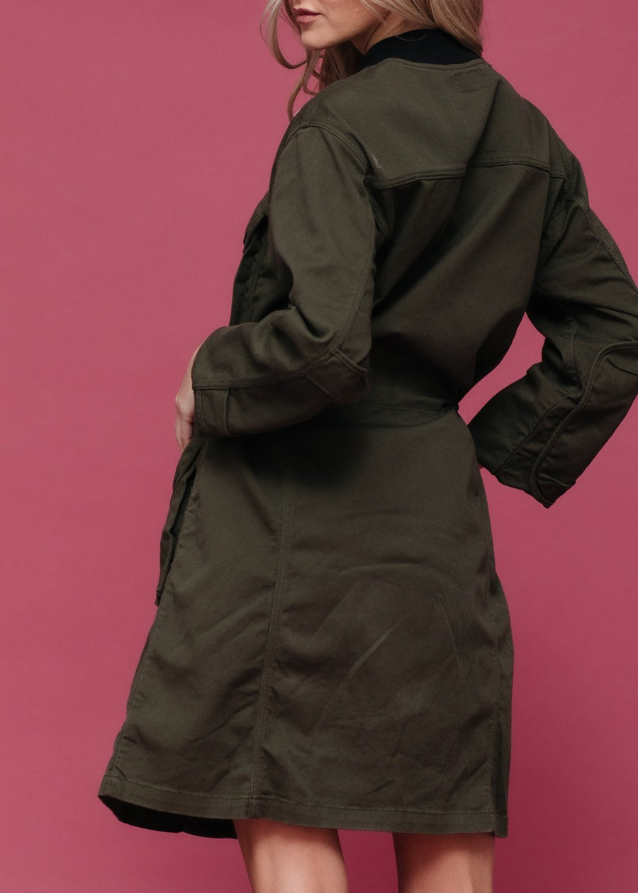 Women's Zip Up Long Utility Jacket In Olive - shopatkonus